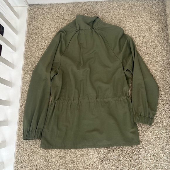 PRICE FIRM Elizabeth and James Army Green Cinch Waist Jacket Size S - Picture 3 of 4